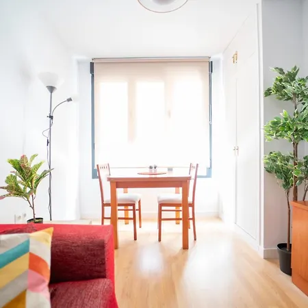 Emilio Tuya Apartamento Gijón